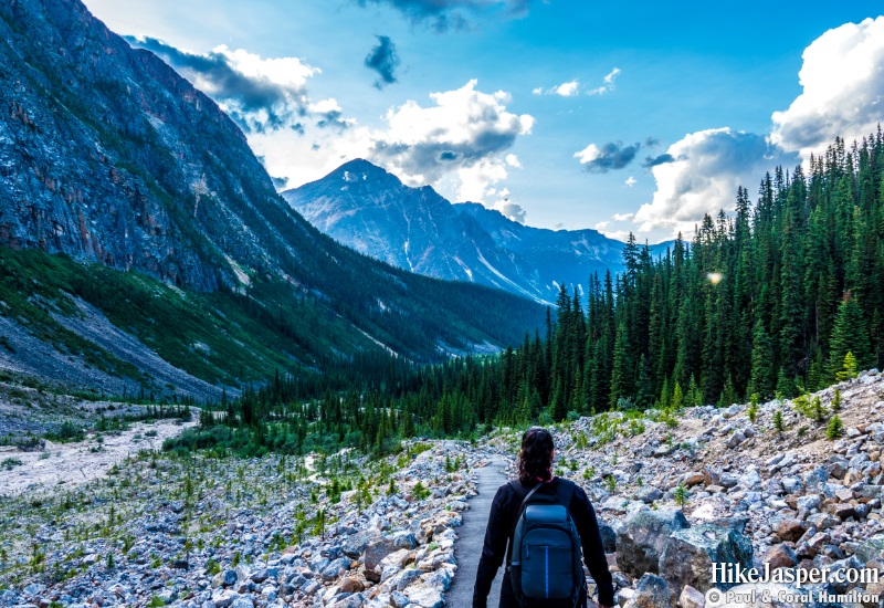 Hiking Jasper in September
